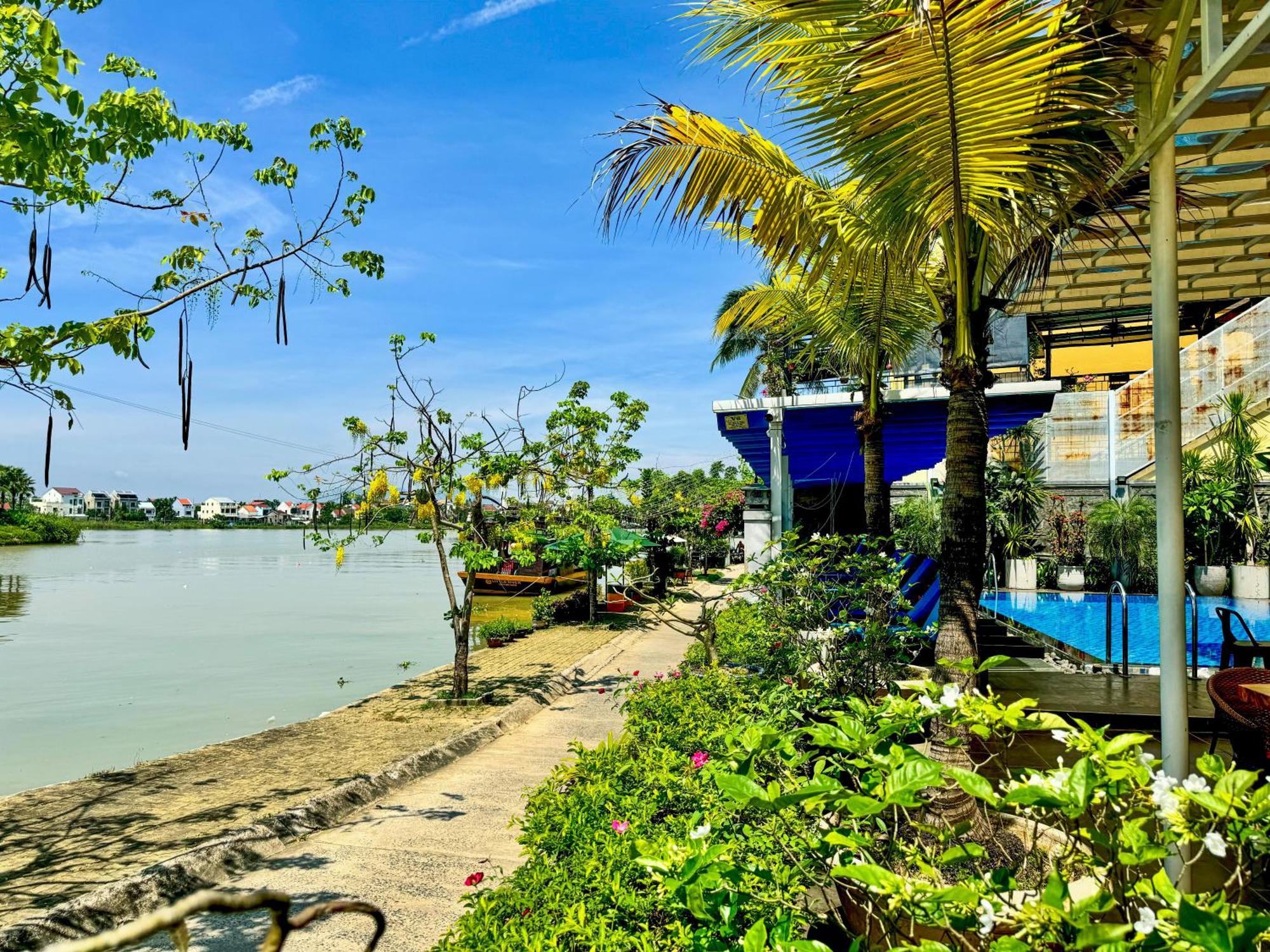 Riverside White House Hotel Hoi An Exteriör bild