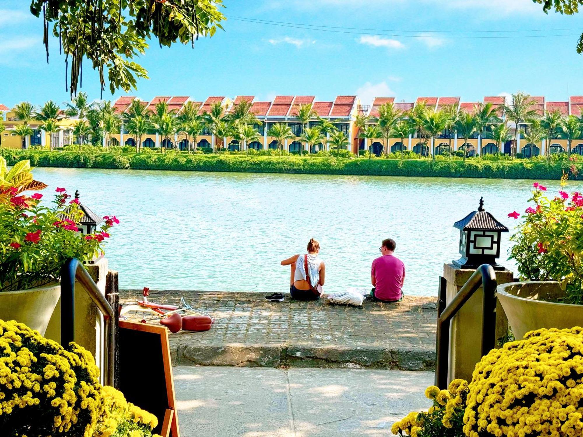 Riverside White House Hotel Hoi An Exteriör bild