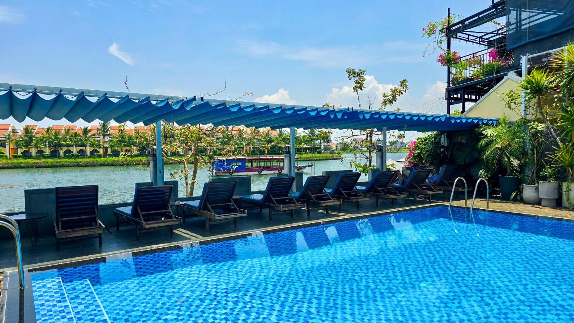 Riverside White House Hotel Hoi An Exteriör bild